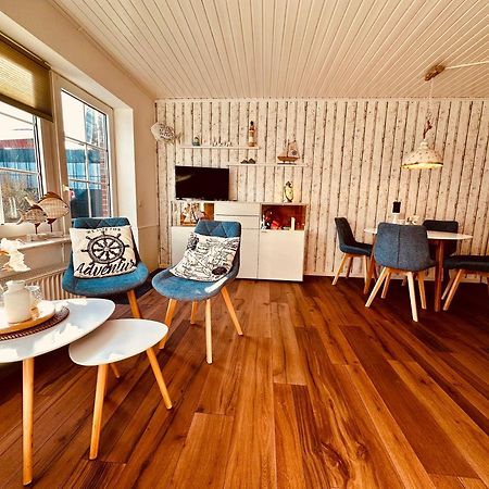 Ferienhaus Moewe Ditzum Exteriör bild